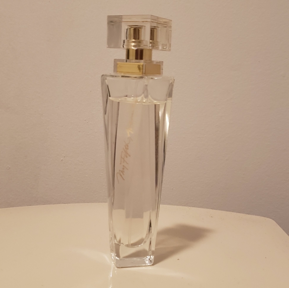 Elizabeth Arden My Fifth Avenue Perfume (1.7oz)